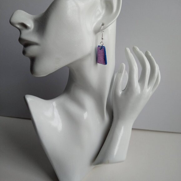 Handmade gloss pink polymer clay earrings. Boucles d'oreilles fait à la main - Picture 3 of 9